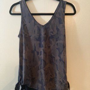NWT Design Lab Blue Camo Tank Top